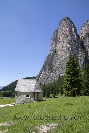 Klick für Originalgröße :Vallungo_Kapelle.jpg